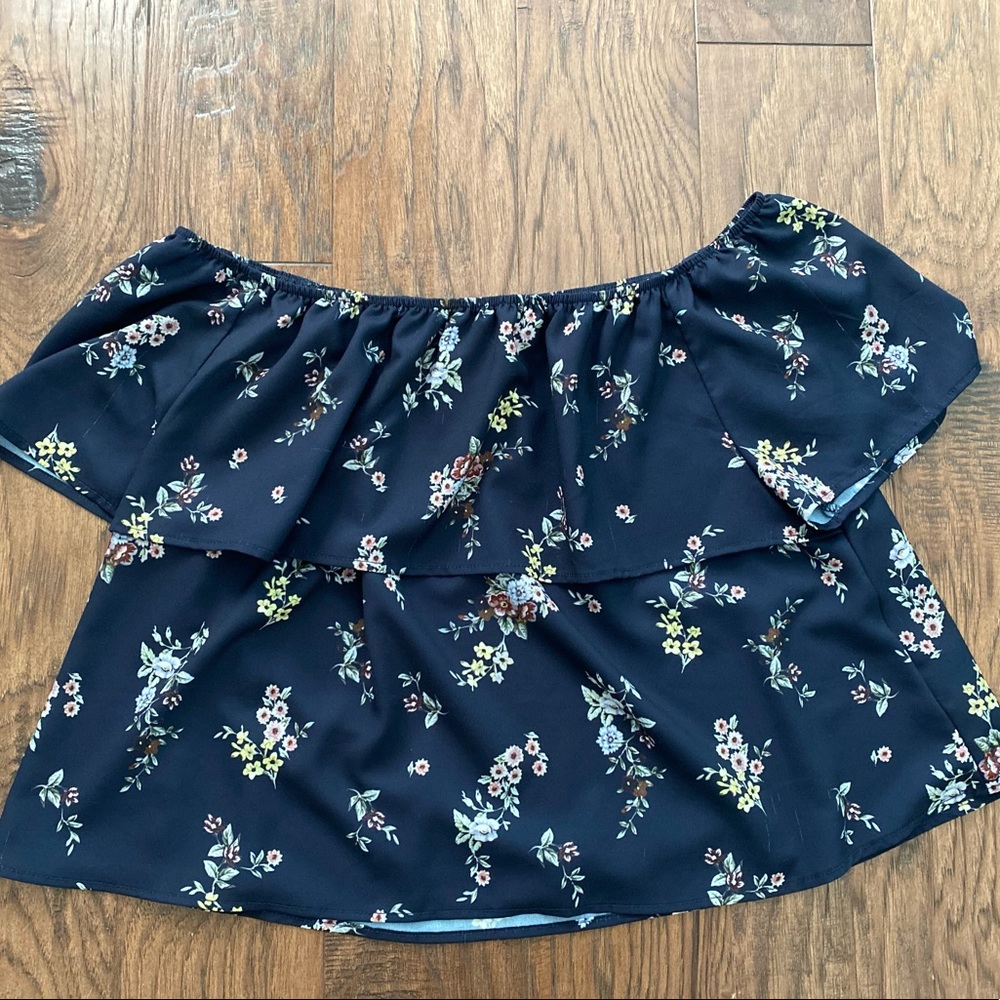 P&B Off the Shoulder Top